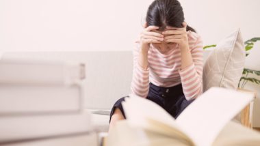 Como ajudar adolescentes a tomarem boas decisões, sem fazer isso por eles Escolher é condição da vida do ser humano. Decidir entre o certo ou precisar ajustar a rota tornará o adolescente um adulto mais maduro.