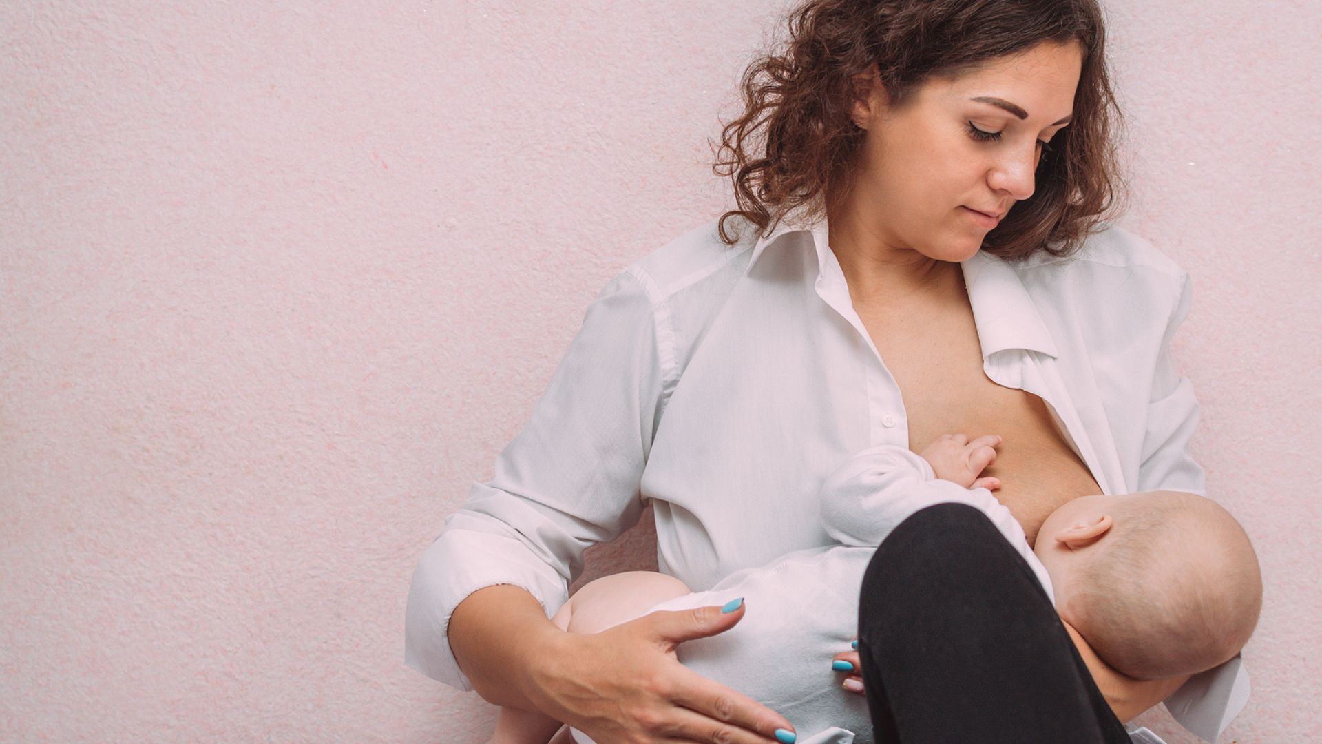 Apenas 34% das mães com ocupações manuais semiespecializadas conseguem oferecer o leite como único alimento aos bebês até o quarto mês de vida.