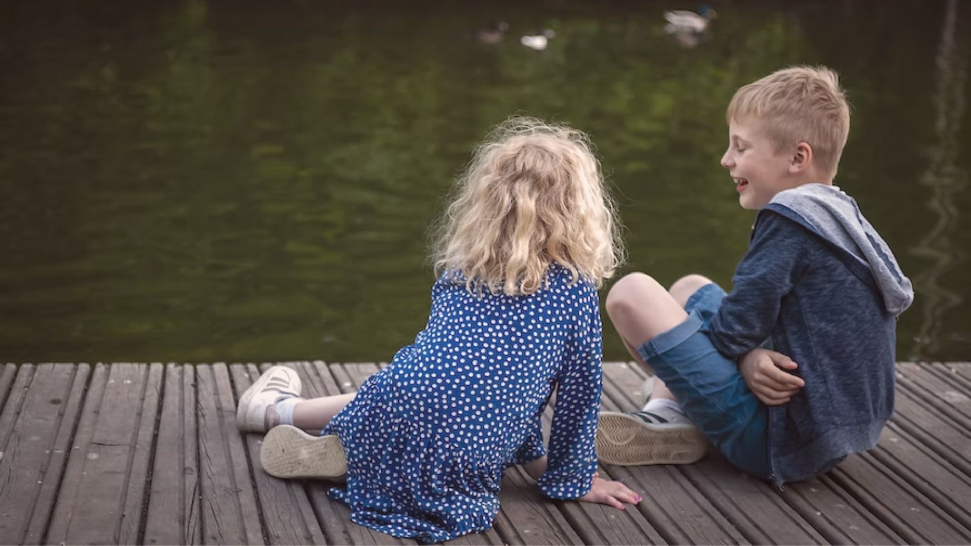 Os pais podem ser perguntar se, caso não tenha um melhor amigo, o seu filho esteja perdendo algo com isso.