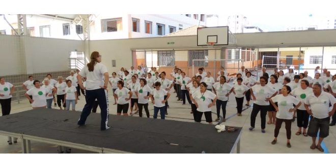 São pelo menos 20 iniciativas mantidas por fiéis que contribuem com a Família de devotos, núcleo responsável pela assistência social.