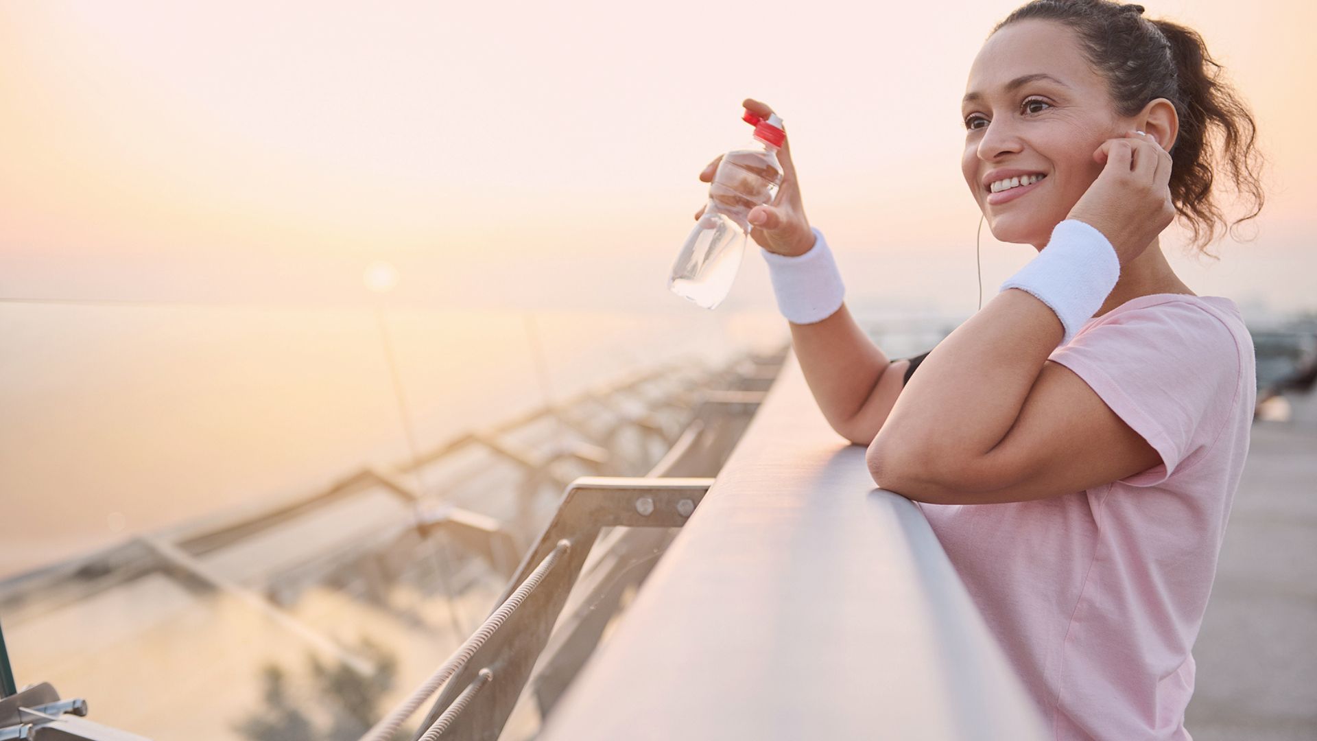 Um dos principais hábitos que impacta diretamente no índice do risco do câncer de mama é a prática de atividades físicas.