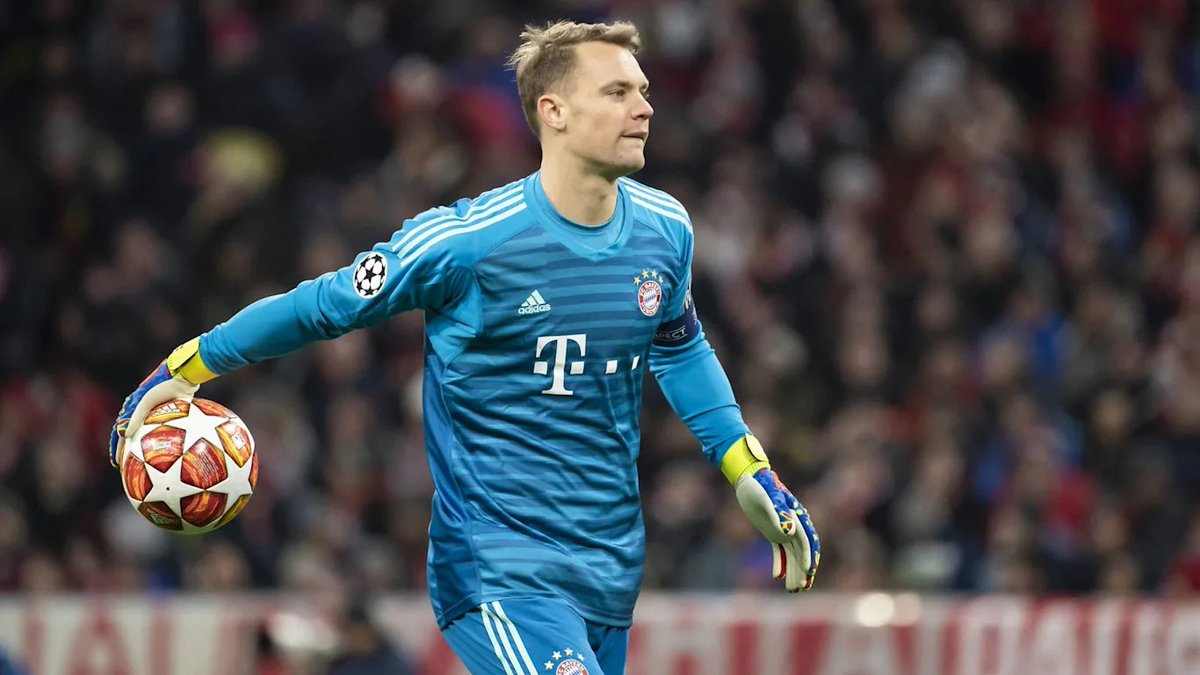 Neuer é o modelo do goleiro do século 21. Mas não dá pra clonar ele. Neuer é o modelo do goleiro do século 21. Mas não dá pra clonar ele.