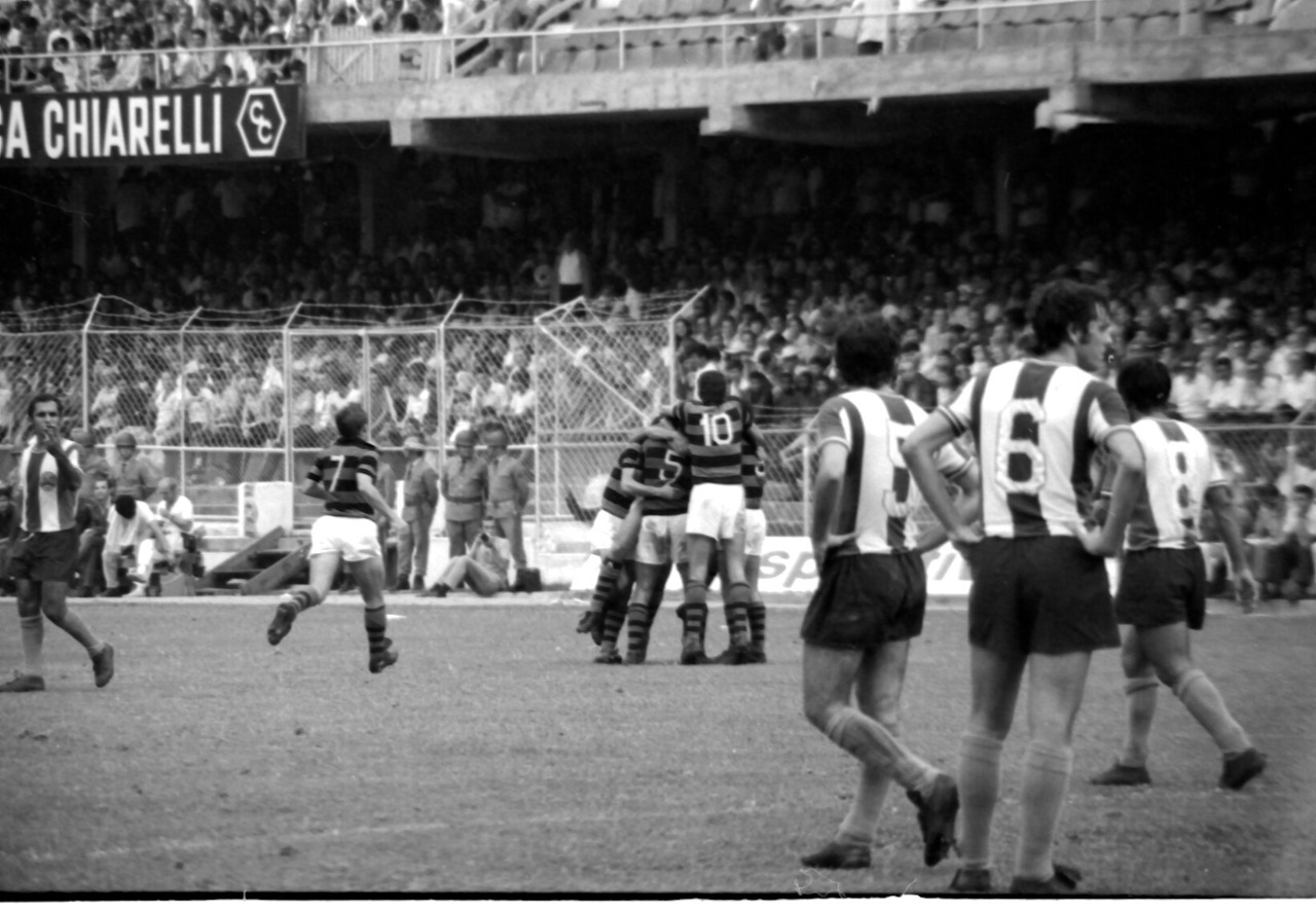 A vitória, mesmo com pênalti perdido, foi do Athletico. Foto: Arquivo/Gazeta do Povo. A vitória, mesmo com pênalti perdido, foi do Athletico. Foto: Arquivo/Gazeta do Povo.