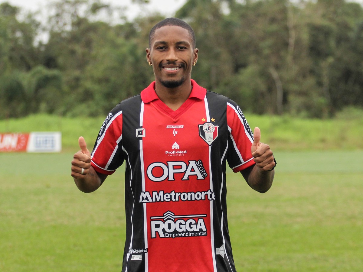 Gustavinho estava no Joinville. Foto: Divulgação. Gustavinho estava no Joinville. Foto: Divulgação.