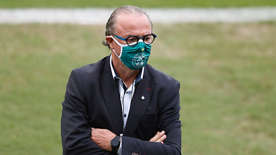 Follador vibrante e promissor no Coxa; Athletico na base da superação Renato Folllador, presidente do rebaixado Coritiba