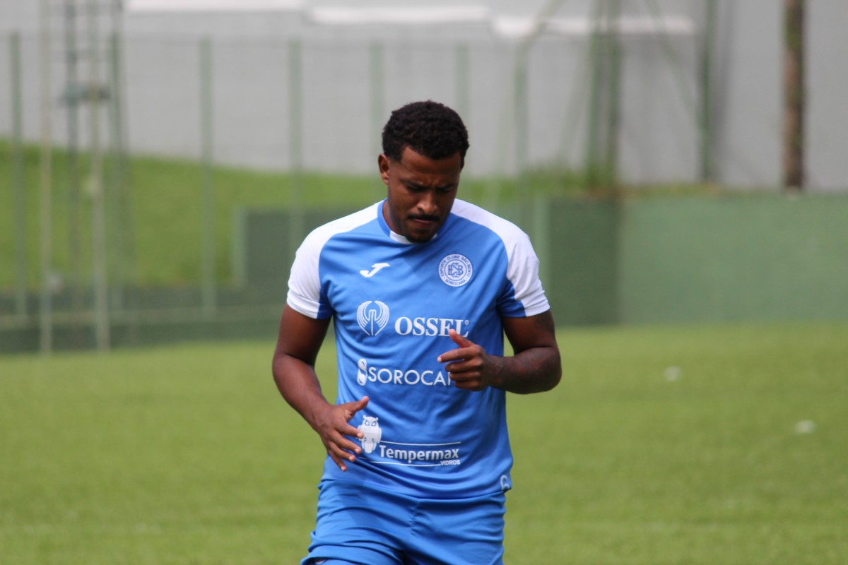 Allan Vieira disputou a última temporada pelo São Bento. Foto: Divulgação. Allan Vieira disputou a última temporada pelo São Bento. Foto: Divulgação.