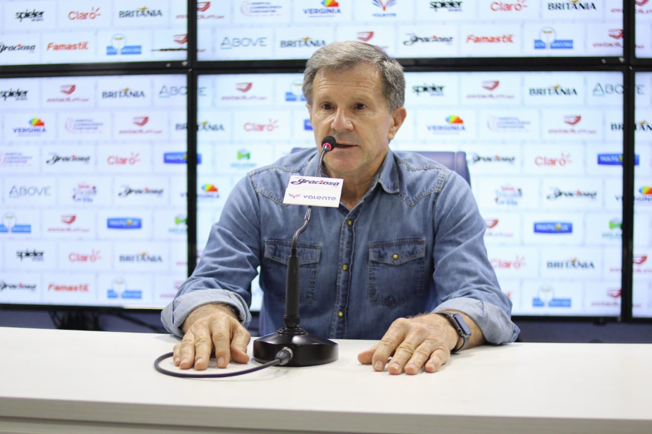 Sérgio Molletta. Sérgio Molletta.