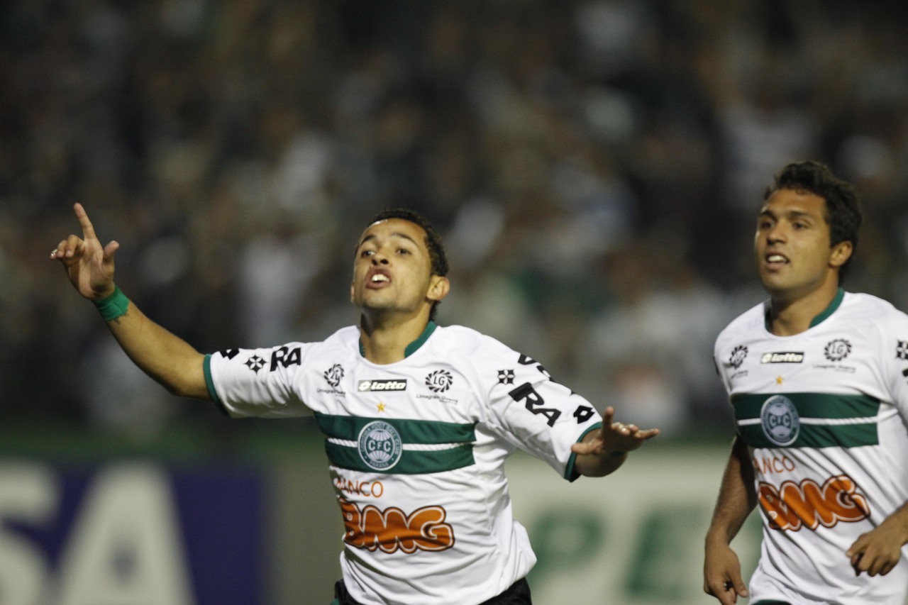 Rafinha em jogo do Coritiba contra o Ceará pela Copa do Brasil 2011 Rafinha em jogo do Coritiba contra o Ceará pela Copa do Brasil 2011