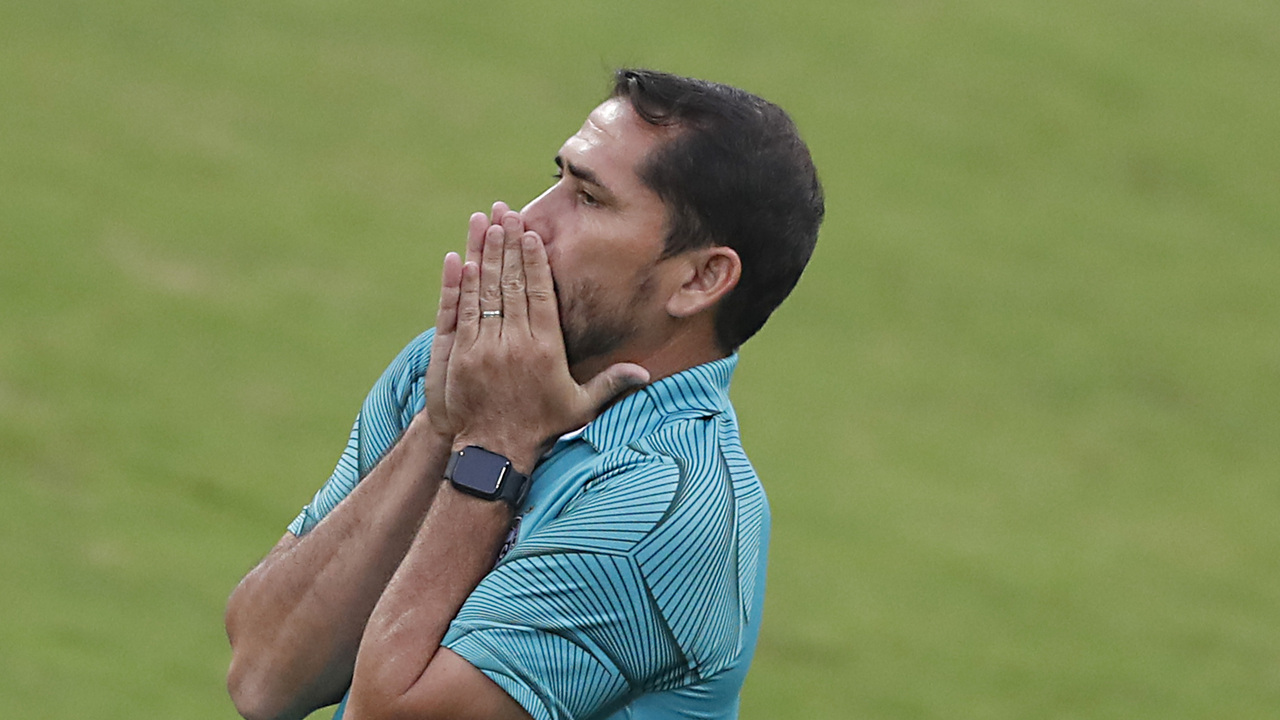 Gustavo Morínigo tem a confiança da diretoria, que foi reforçada com a nova regra da Série B.