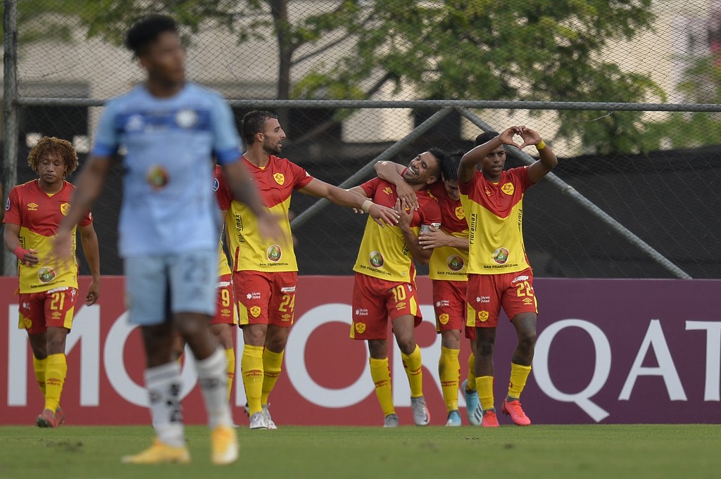Aucas se classificou para a Sul-Americana após eliminar o Guayaquil (Foto: Rodrigo Buendia/AFP) Aucas se classificou para a Sul-Americana após eliminar o Guayaquil (Foto: Rodrigo Buendia/AFP)