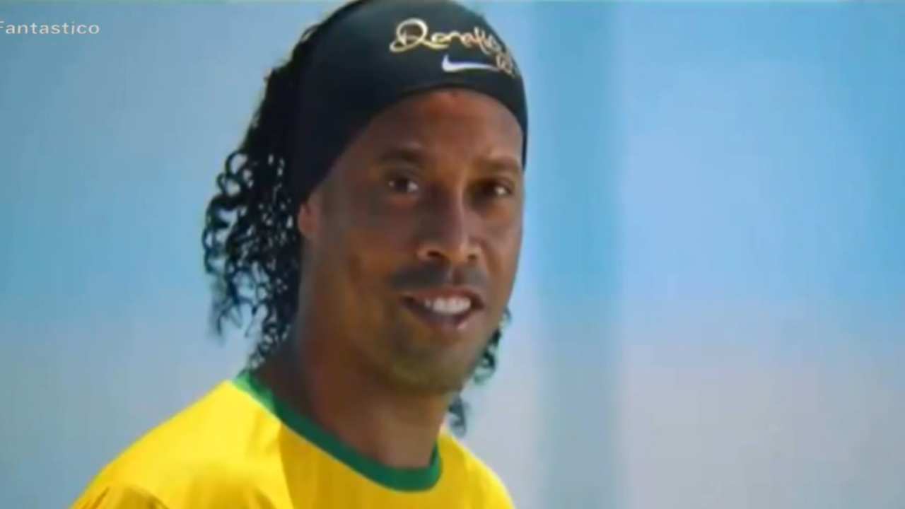Propaganda com Ronaldinho. Foto: Reprodução/TV Propaganda com Ronaldinho. Foto: Reprodução/TV