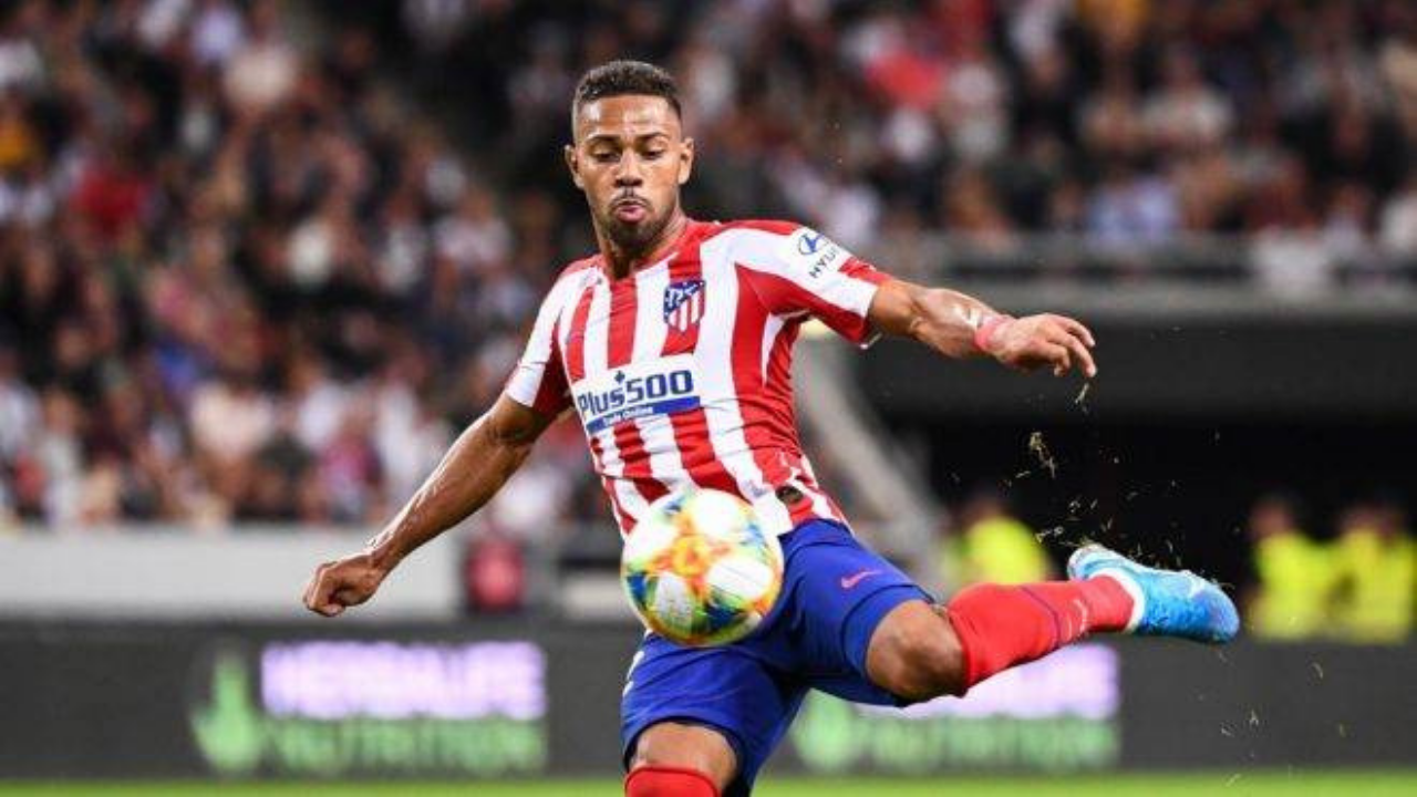Renan Lodi em ação no Atlético de Madri. Foto: AFP Renan Lodi em ação no Atlético de Madri. Foto: AFP