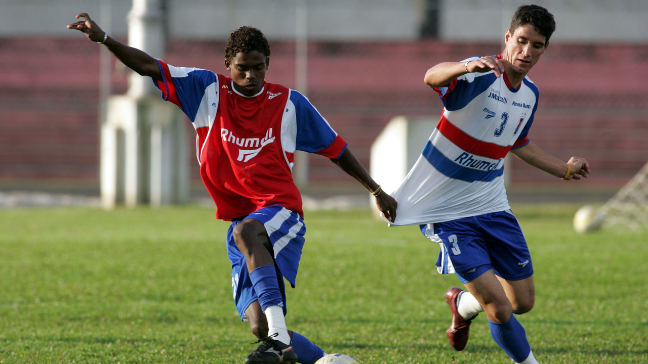 Thiago Neves e Maicosuel em treino. Foto: Valterci Santos/Gazeta do Povo Thiago Neves e Maicosuel em treino. Foto: Valterci Santos/Gazeta do Povo