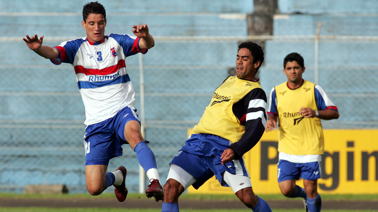 Thiago Neves e André Dias em treino no Paraná. Foto: Albari Rosa/Arquivo/Gazeta do Povo Thiago Neves e André Dias em treino no Paraná. Foto: Albari Rosa/Arquivo/Gazeta do Povo