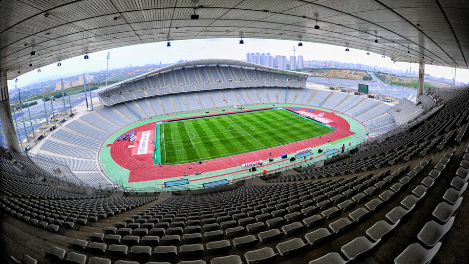 Uefa diz que lockdown na Turquia não prejudicará final da Liga dos Campeões Ataturk Olympic Stadium.