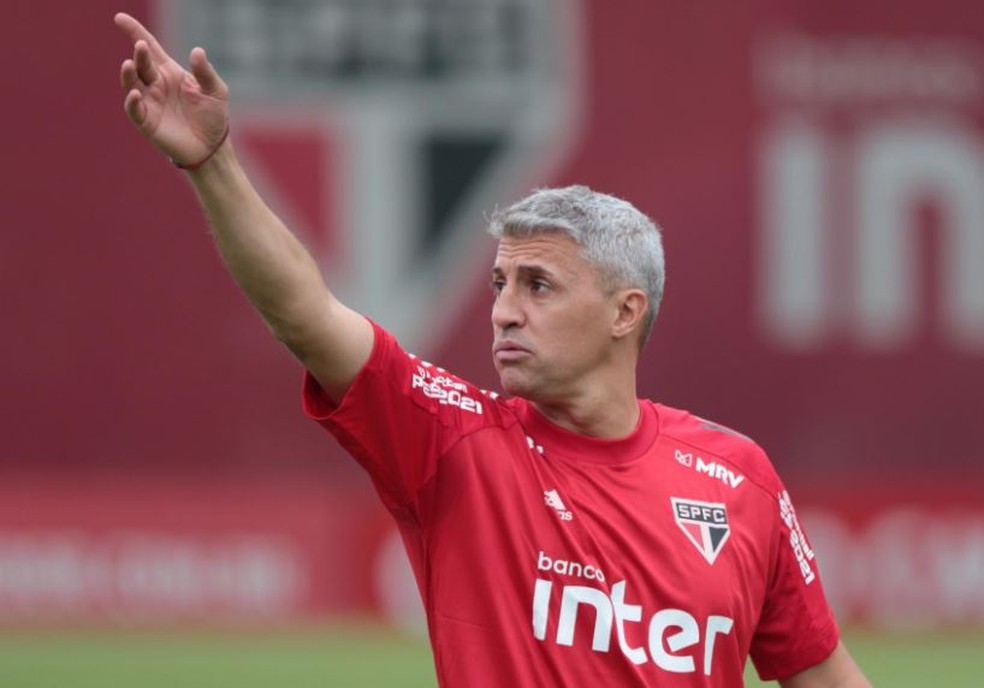 Guia do Brasileirão - São Paulo Guia do Brasileirão - São Paulo