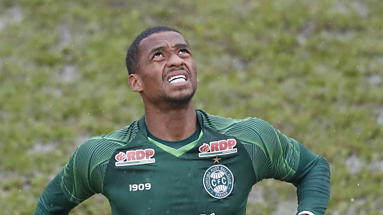 Matheus Sales, volante do Coritiba Matheus Sales, volante do Coritiba
