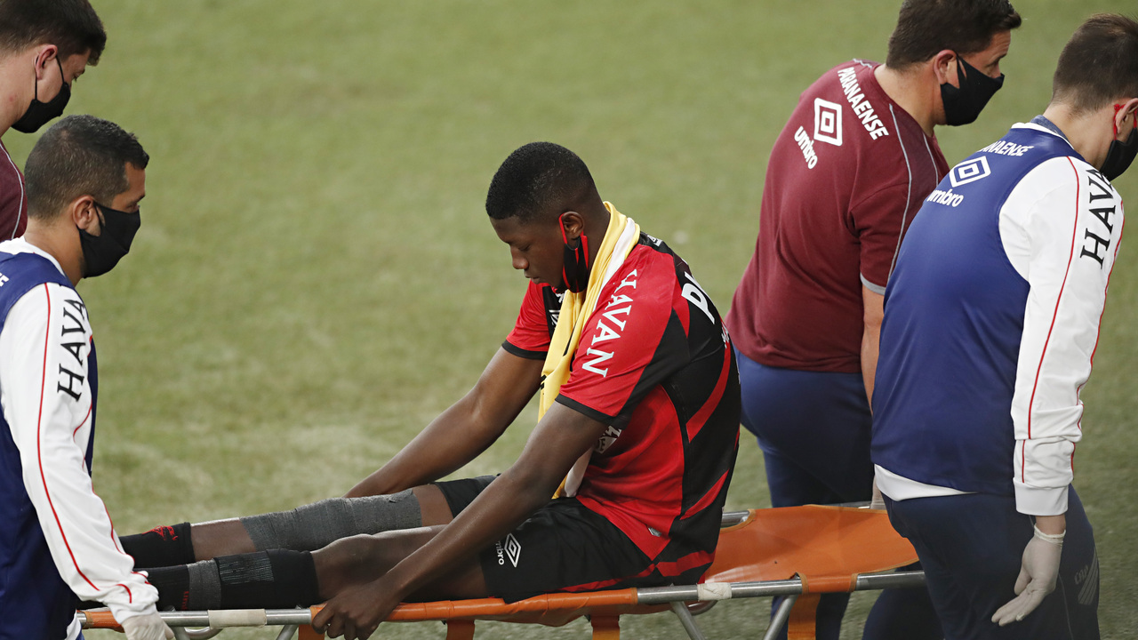 Matheus Babi lesionou o joelho no ano passado Matheus Babi lesionou o joelho no ano passado