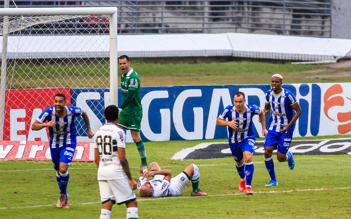 Coritiba foi dominado o jogo todo.