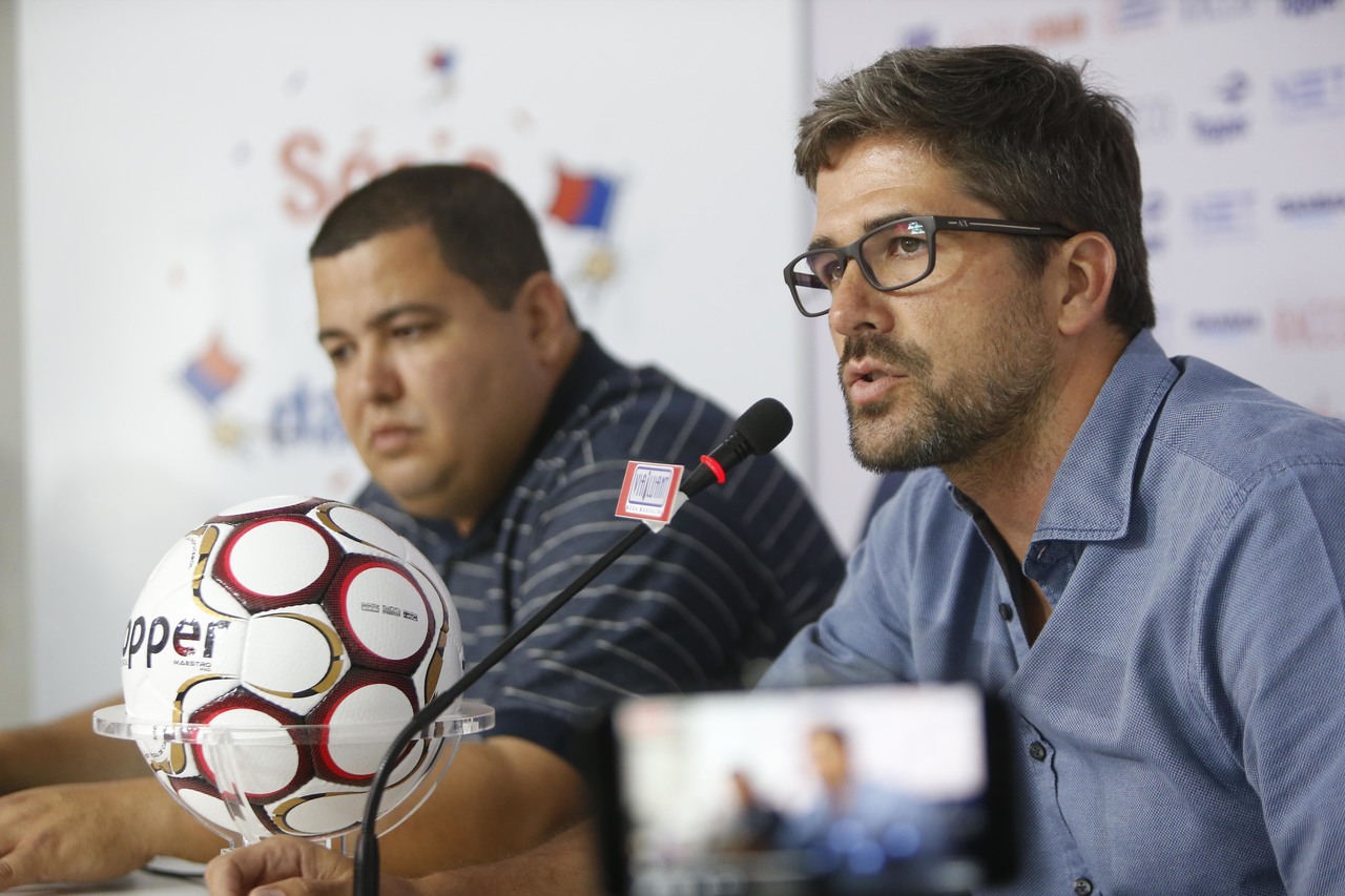 Leonardo Oliveira e Rodrigo Pastana. Foto: Arquivo/Gazeta do Povo. Leonardo Oliveira e Rodrigo Pastana. Foto: Arquivo/Gazeta do Povo.