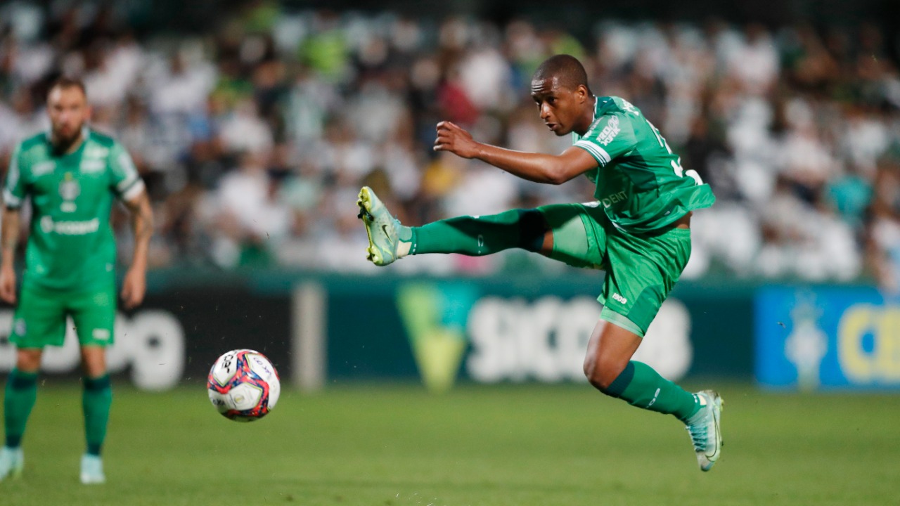 Mais que o acesso, Coritiba precisa lutar pelo titulo.