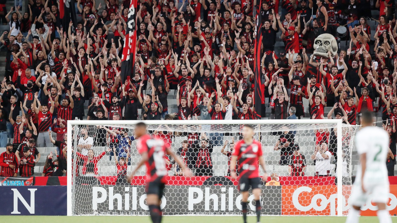 Público na Arena da Baixada para Athletico x Cuiabá Público na Arena da Baixada para Athletico x Cuiabá