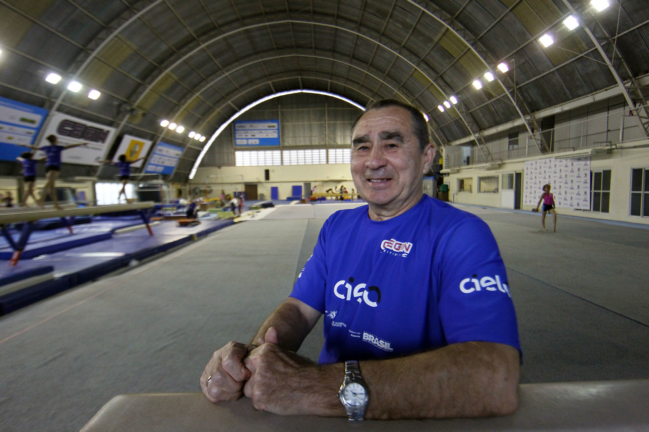 Oleg Ostapenko, lenda da ginástica. Foto: Albari Rosa/Arquivo/Gazeta do Povo Oleg Ostapenko, lenda da ginástica. Foto: Albari Rosa/Arquivo/Gazeta do Povo