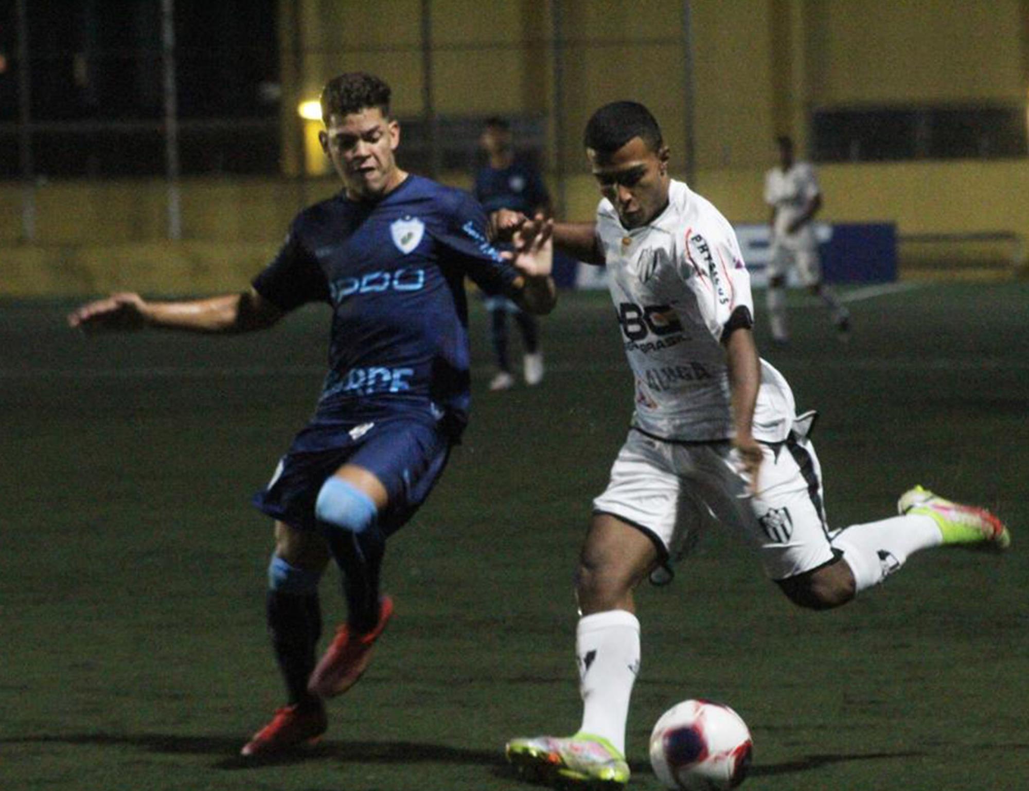 Londrina goleou na última rodada da primeira fase.