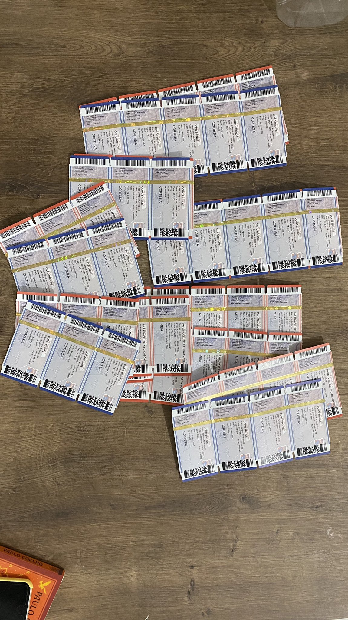 Doações de ingressos estão grandes entre os paranistas Doações de ingressos estão grandes entre os paranistas