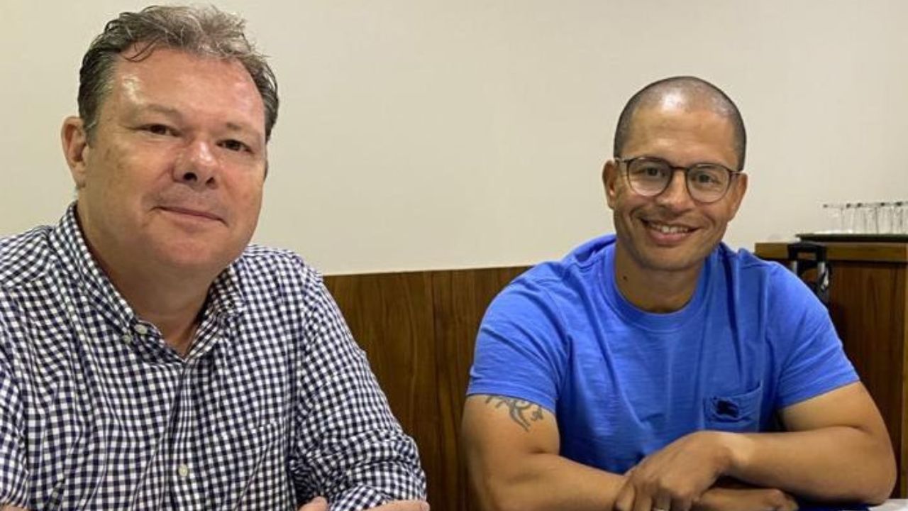 Alex terá a primeira experiência como treinador de uma equipe principal