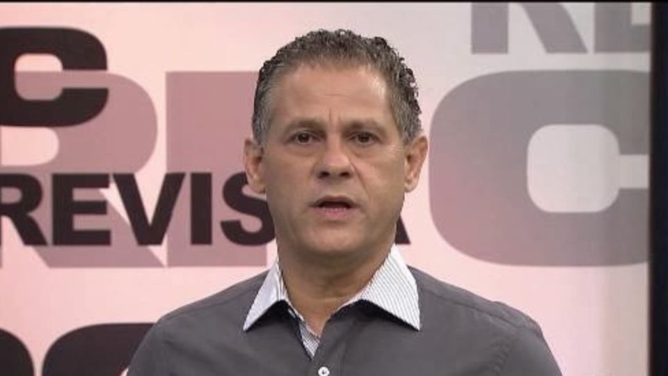 Morre Gil Rocha, jornalista esportivo, aos 63 anos Morre Gil Rocha, jornalista esportivo, aos 63 anos