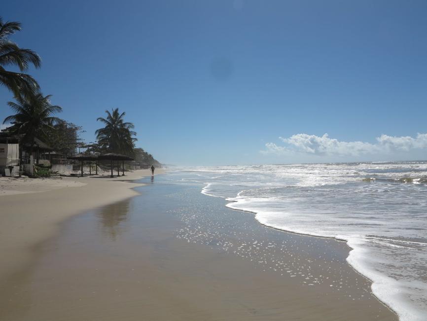Sete quilômetros do centro de Ilhéus, a Praia dos Milionários é uma da mais belas da região. Fotos: Andrea Torrente/Gazeta do Povo.