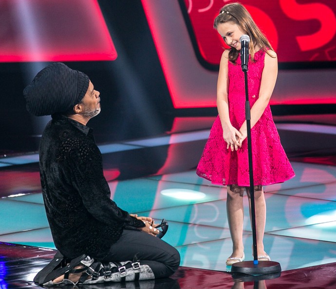 Rafa Gomes encanta o jurado Carlinhos Brown (Foto: Isabella Pinheiro/Gshow) Rafa Gomes encanta o jurado Carlinhos Brown (Foto: Isabella Pinheiro/Gshow)