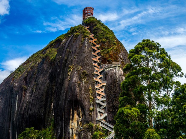 Conheça as 10 escadarias mais impressionantes do mundo Conheça as 10 escadarias mais impressionantes do mundo