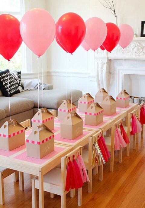 Festa em casa: 12 ideias para decoração com balões Festa em casa: 12 ideias para decoração com balões