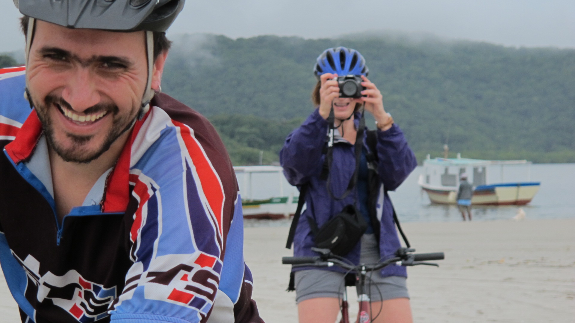 Pedal pelas Ilhas Lagamar. Foto: Gondwana Brasil