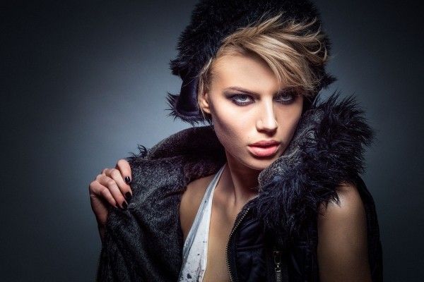 Produzir moda para as mais diferentes plataformas de comunicação é um desafio. Curso quer capacitar profissionais para atender a demanda de mercado. Foto: Visualhunt Produzir moda para as mais diferentes plataformas de comunicação é um desafio. Curso quer capacitar profissionais para atender a demanda de mercado. Foto: Visualhunt