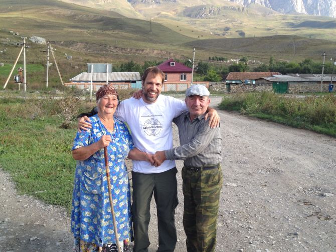 Canever entre moradores de Ossétia do Norte. Canever entre moradores de Ossétia do Norte.