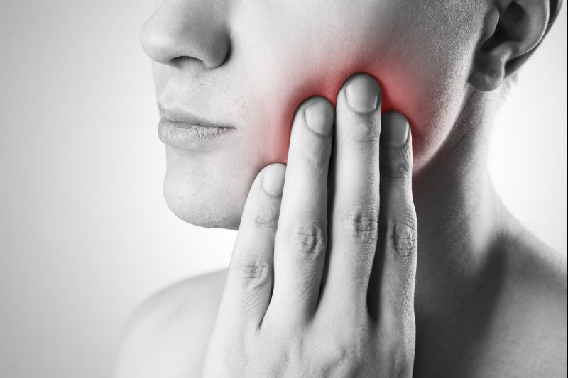 Problemas de saúde podem ter início na boca. Saiba como evitar e conheça os tratamentos. Foto: Bigstock