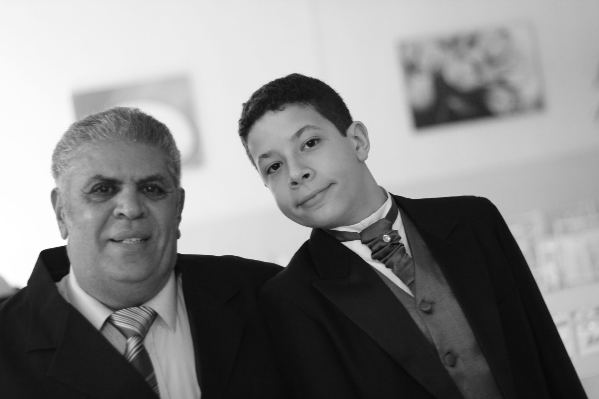 Arnaldo com o neto Nicolas, que ajudou no diagnóstico de autismo do avô (Foto: Arquivo pessoal da família)