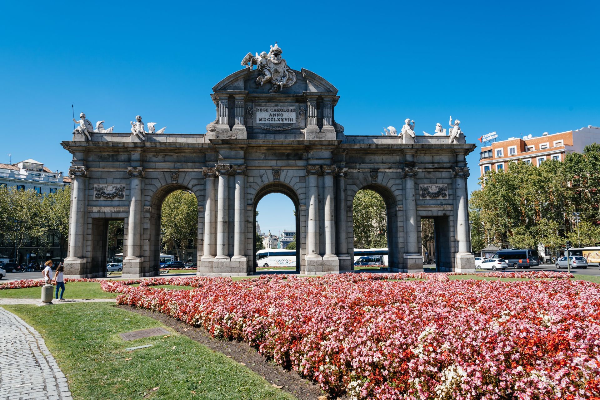 Espanha é o país preferido dos paranaenses que pretendem viajar para fora do país em julho. Madri é o principal destino. Foto: Bigstock