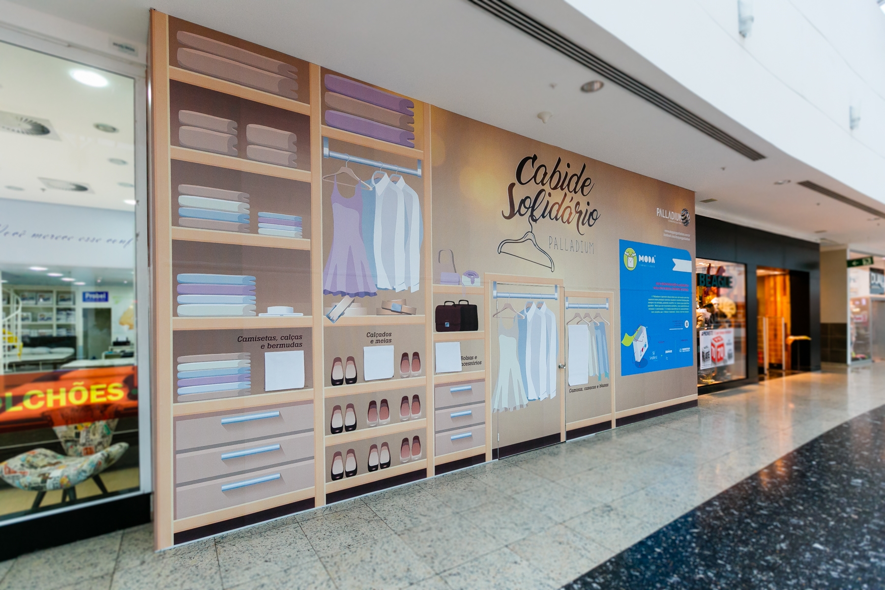 Cabide solidário no Shopping Palladium. Foto: Divulgação