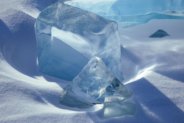 Foz ganha nova atração turística: um bar de gelo para ser “o maior do mundo” Gelo vai ocupar paredes, móveis e esculturas. Bar também vai ter neve artificial e temperatura entre -5°C. e -10°C. Foto ilustrativa: Bigstock