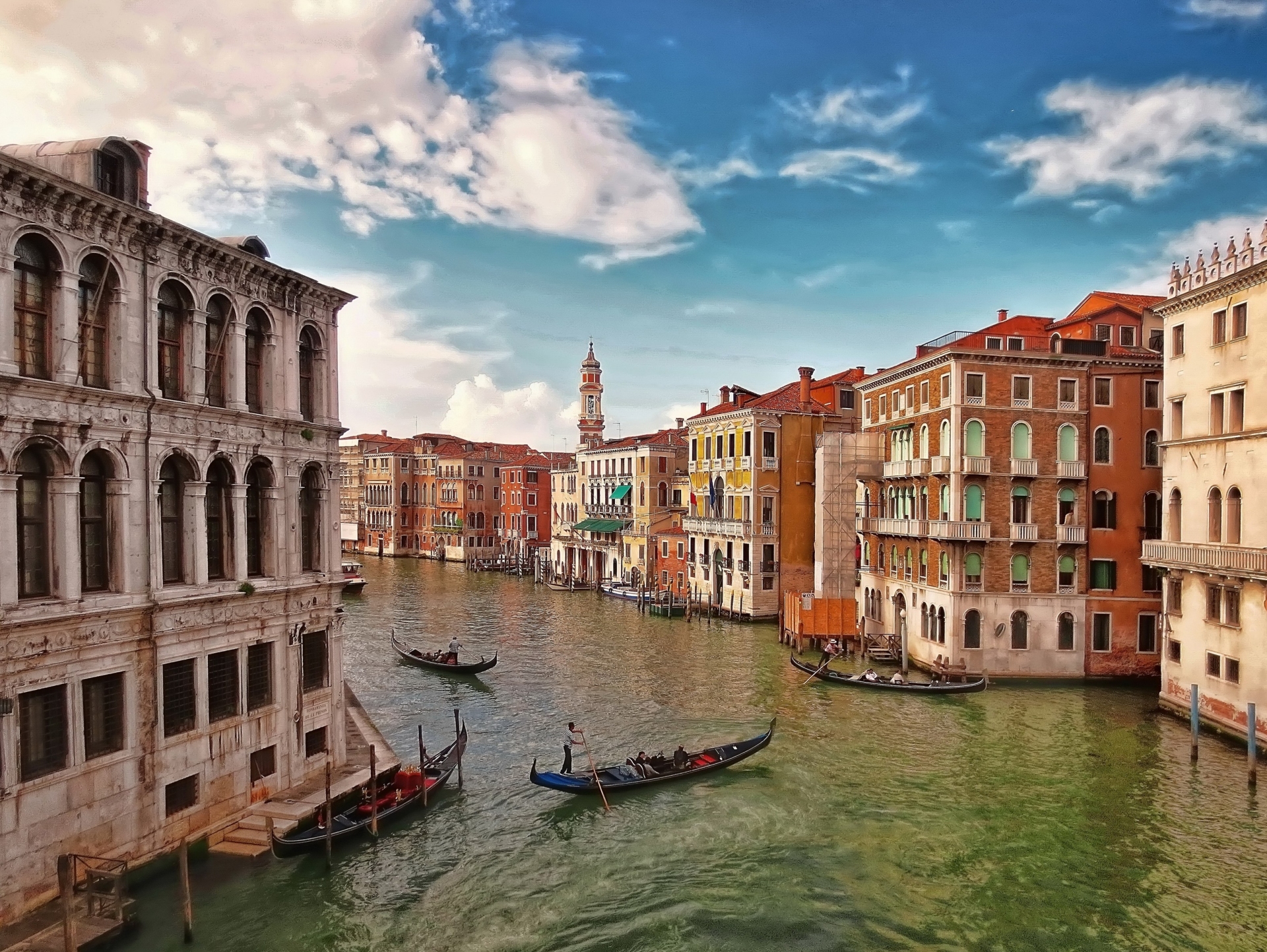 Veneza, na Itália: restrições para turistas para proteger Patrimônio Mundial. Foto: Visual Hunt