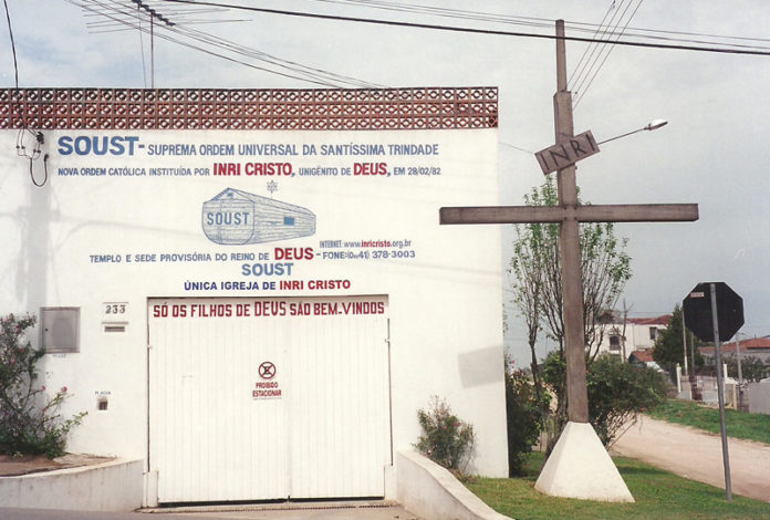 Fachada da casa em que ficava a sede provisória da Soust, no Alto Boqueirão, em Curitiba. Foto: INRI Cristo/Arquivo pessoal Fachada da casa em que ficava a sede provisória da Soust, no Alto Boqueirão, em Curitiba. Foto: INRI Cristo/Arquivo pessoal
