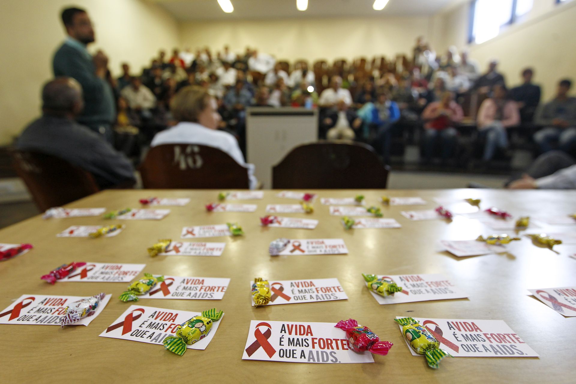 Só nos primeiros seis meses de 2017, 35 mil pessoas iniciaram tratamento contra o HIV no Brasil.  Foto: Antônio More/Gazeta do Povo. 