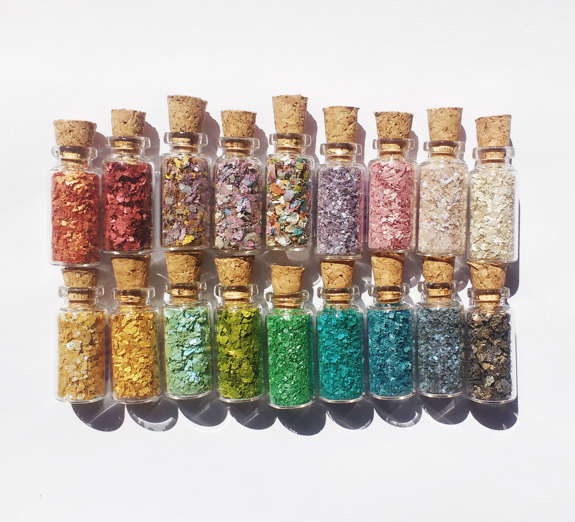 Opções de cores da Pura Bioglitter. Foto: Divulgação. Opções de cores da Pura Bioglitter. Foto: Divulgação.