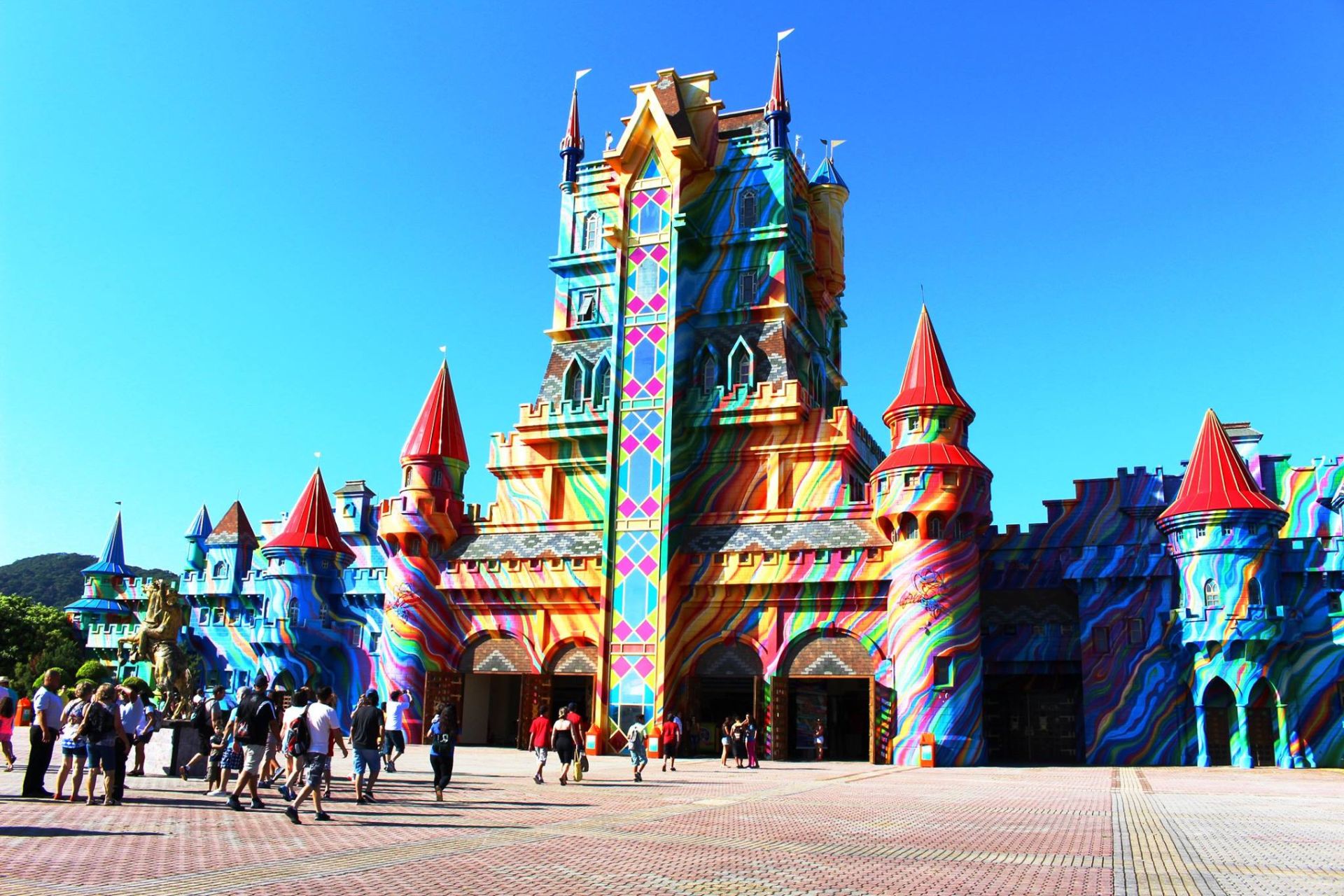 Castelo das Nações, onde ficam as bilheterias do Beto Carrero World. Foto: Reprodução/Facebook
