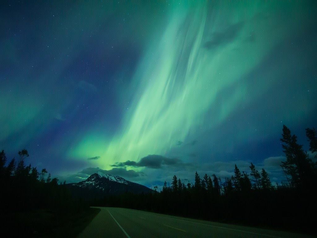 Aurora boreal é um dos principais atrativos turísticos de Jasper. Foto: Reprodução/Facebook/Travel Alberta Aurora boreal é um dos principais atrativos turísticos de Jasper. Foto: Reprodução/Facebook/Travel Alberta