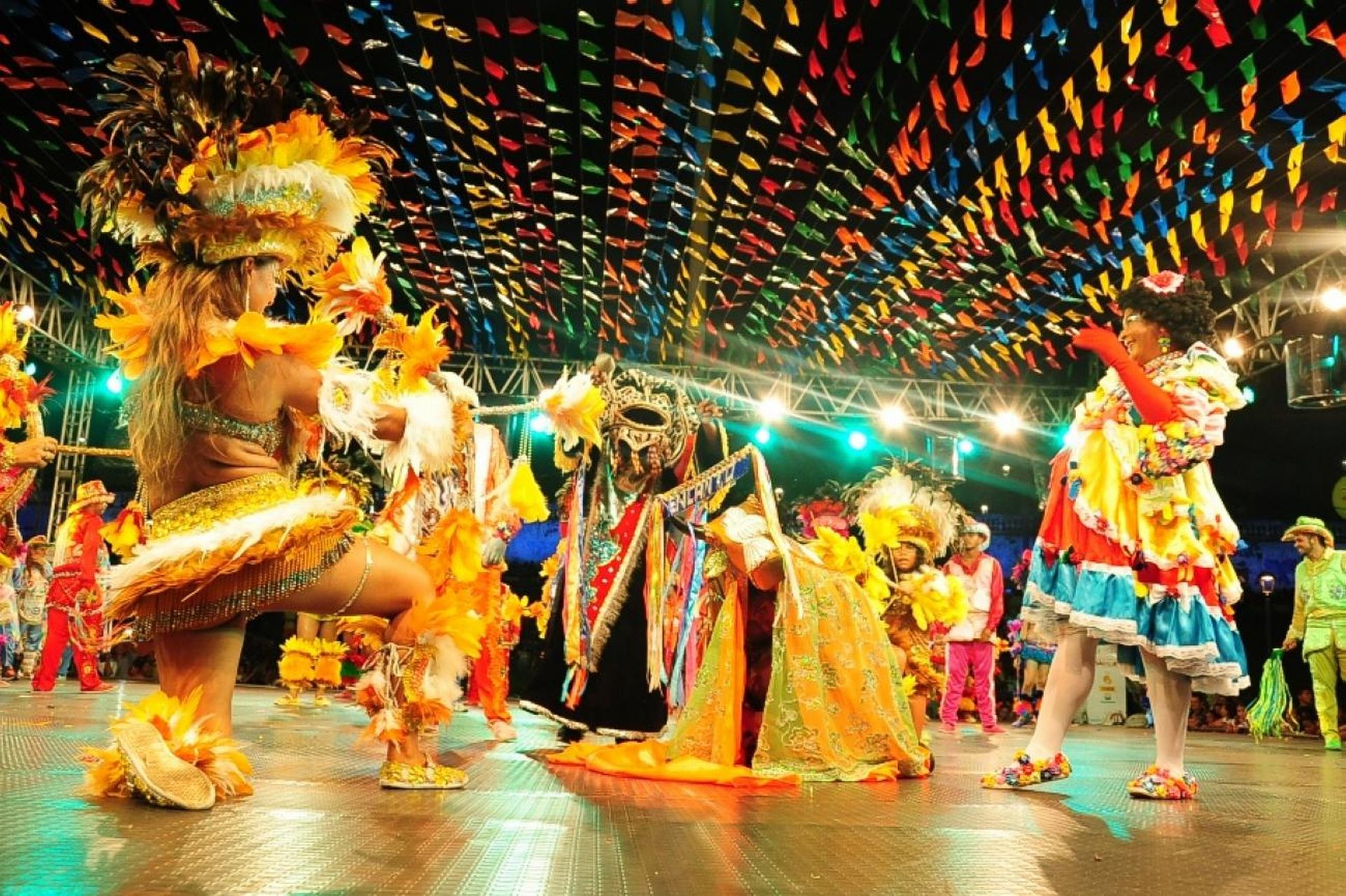A festa do Bumba Meu Boi, em São Luís. Foto: Prefeitura/divulgação. A festa do Bumba Meu Boi, em São Luís. Foto: Prefeitura/divulgação.